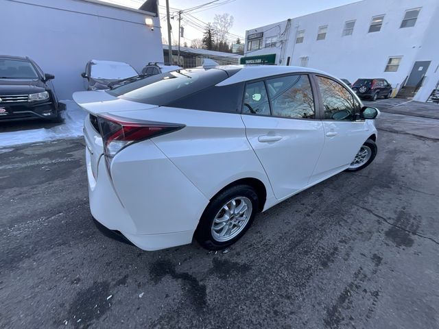 2016 Toyota Prius Three