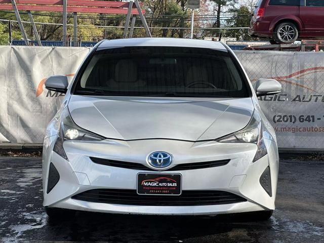 2016 Toyota Prius Three