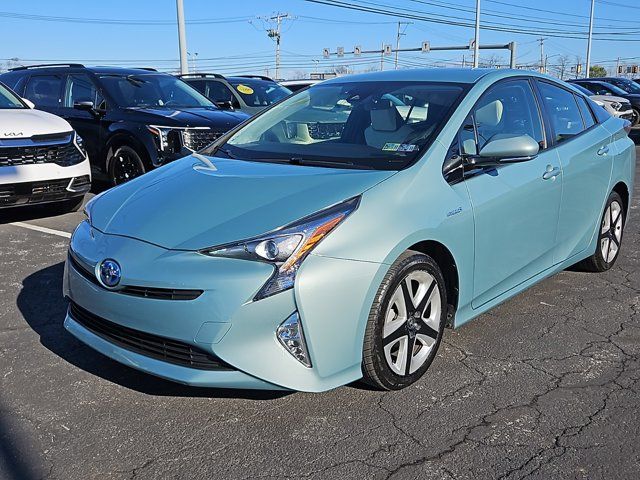 2016 Toyota Prius Three Touring