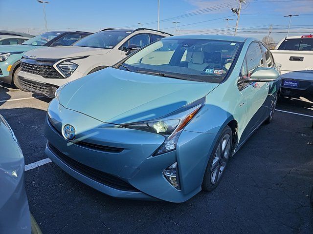 2016 Toyota Prius Three Touring