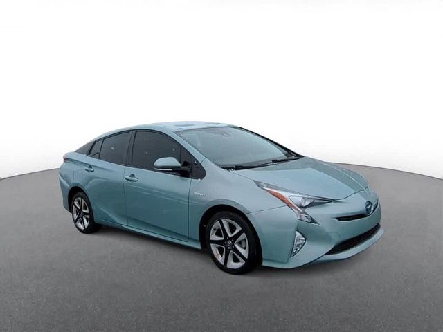 2016 Toyota Prius Three Touring