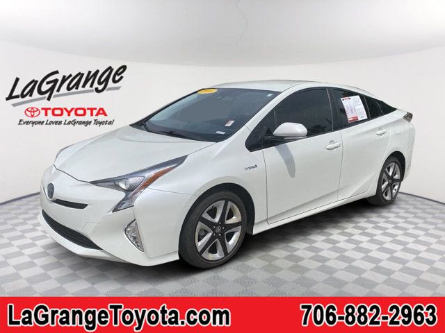 2016 Toyota Prius Three Touring