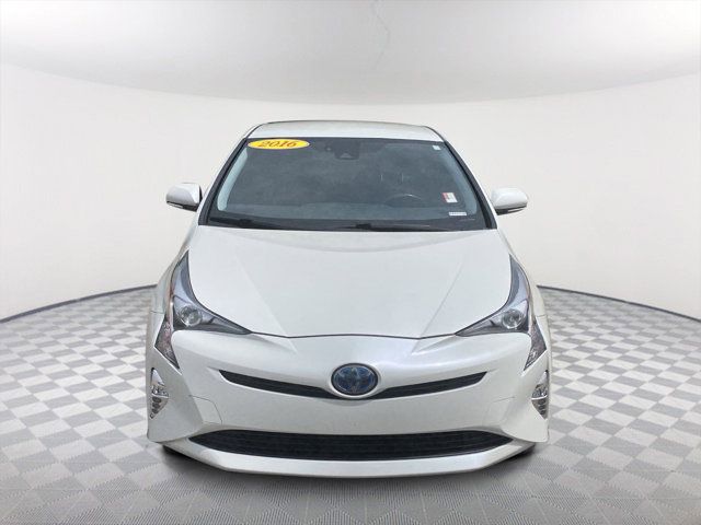 2016 Toyota Prius Three Touring