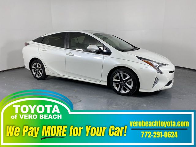 2016 Toyota Prius Three Touring