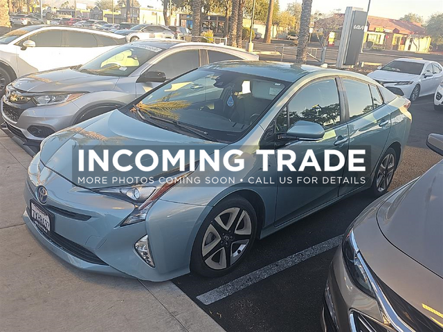 2016 Toyota Prius Three Touring