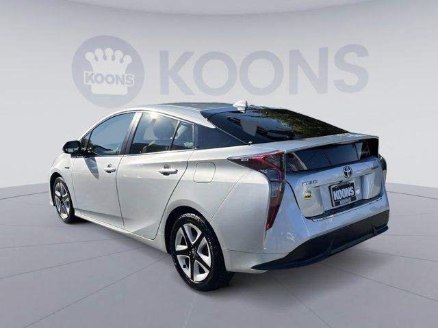 2016 Toyota Prius Three Touring