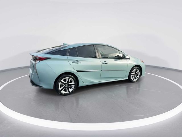 2016 Toyota Prius Three Touring