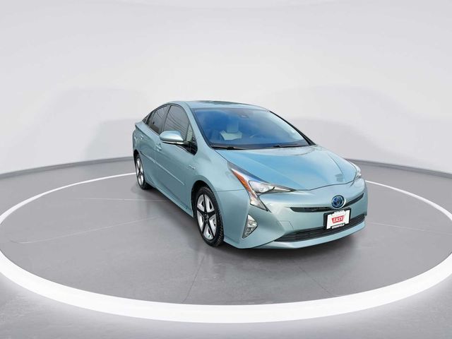 2016 Toyota Prius Three Touring