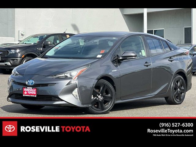 2016 Toyota Prius Three Touring