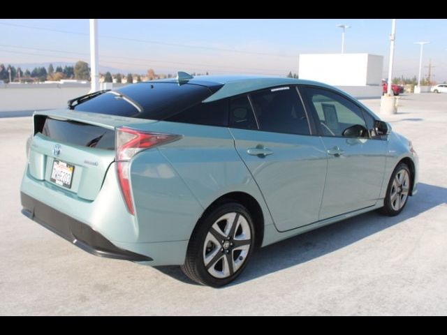 2016 Toyota Prius Three Touring