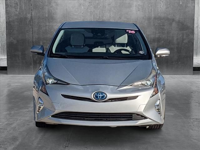 2016 Toyota Prius Three Touring