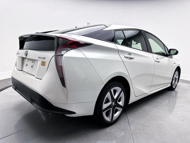 2016 Toyota Prius Three Touring