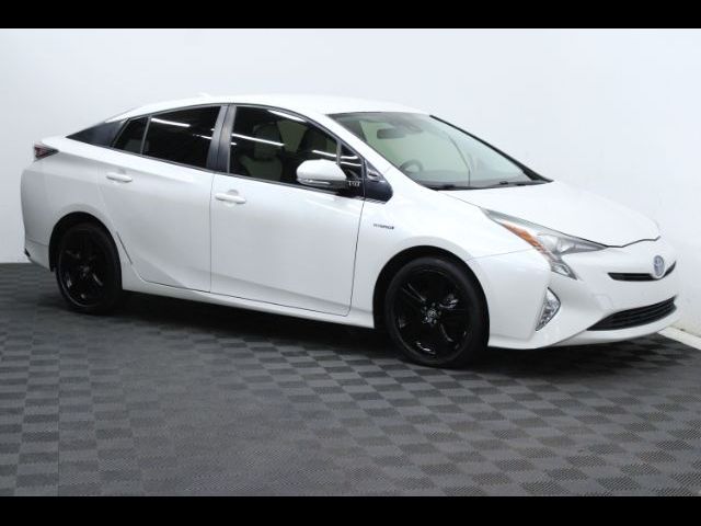 2016 Toyota Prius Three Touring