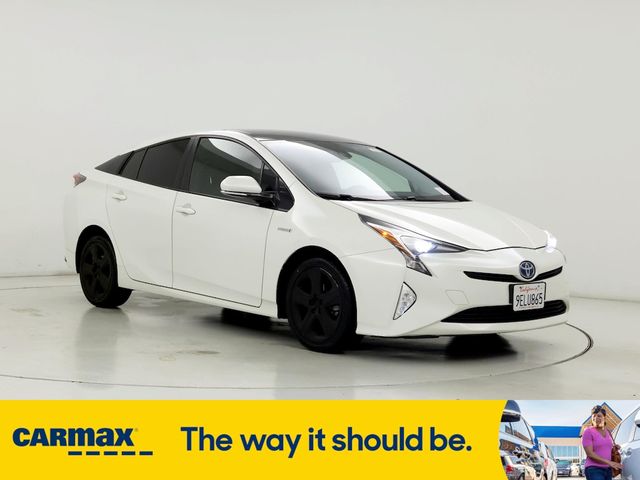 2016 Toyota Prius Three Touring