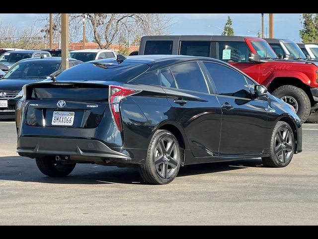 2016 Toyota Prius Three Touring