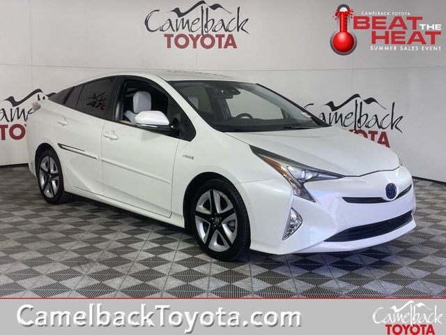 2016 Toyota Prius Three Touring