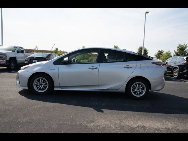 2016 Toyota Prius Two