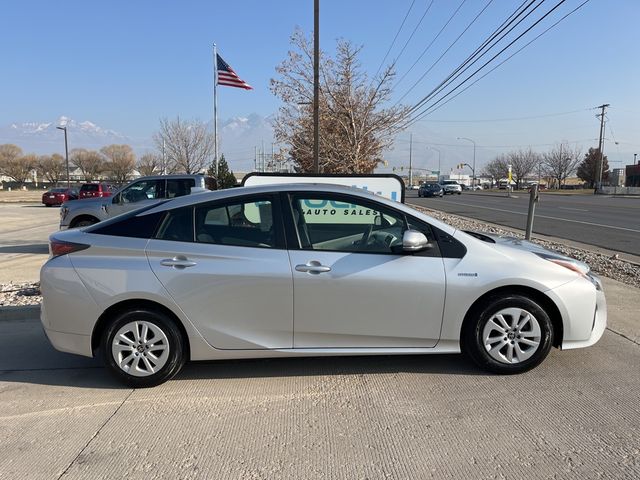 2016 Toyota Prius Two