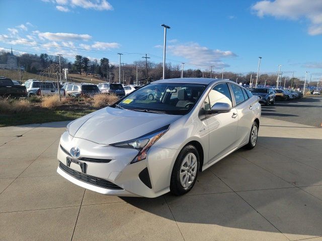 2016 Toyota Prius Two