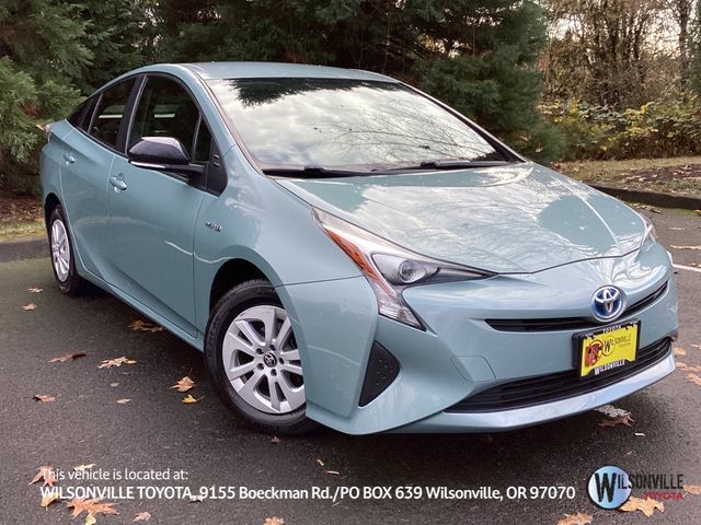 2016 Toyota Prius Two