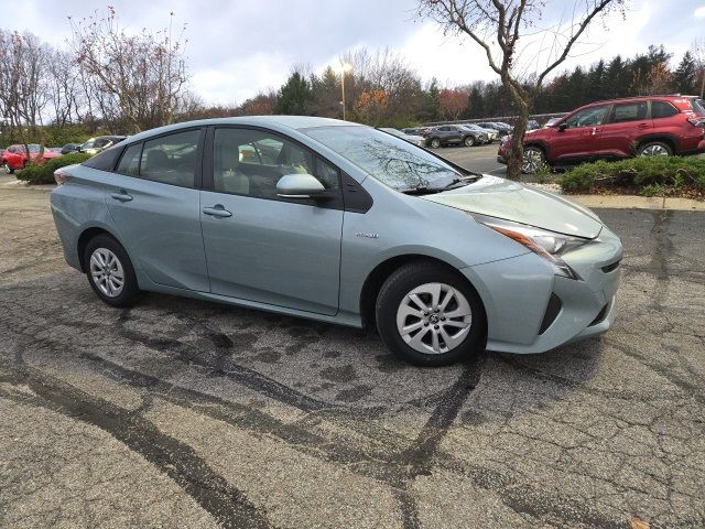 2016 Toyota Prius Two