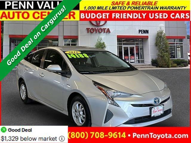 2016 Toyota Prius Two