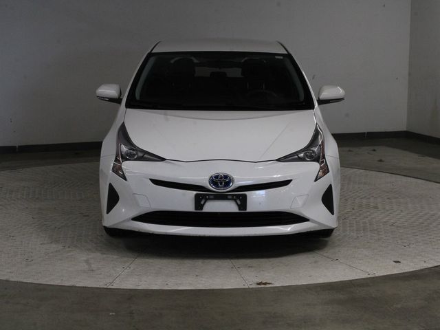 2016 Toyota Prius Two