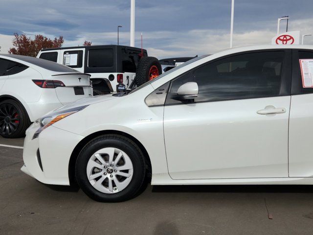 2016 Toyota Prius Two