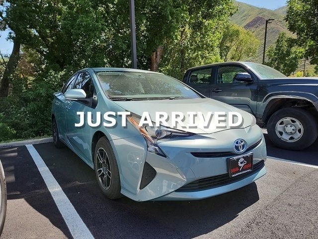 2016 Toyota Prius Two