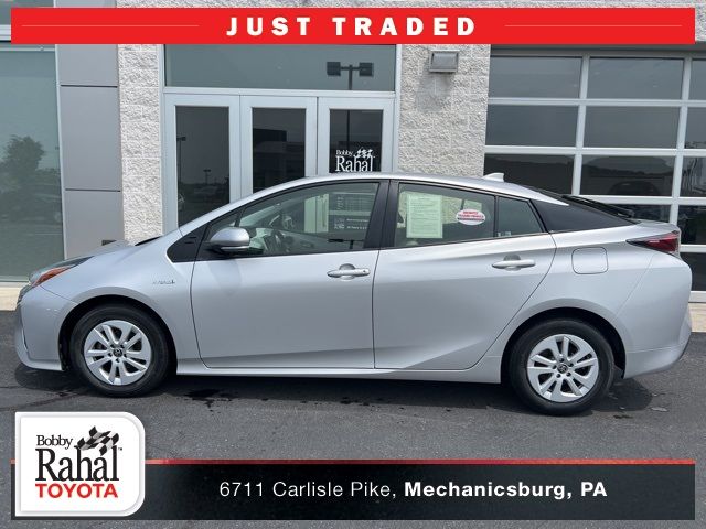 2016 Toyota Prius Two