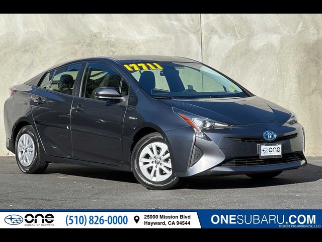 2016 Toyota Prius Two