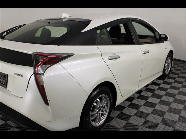 2016 Toyota Prius Two