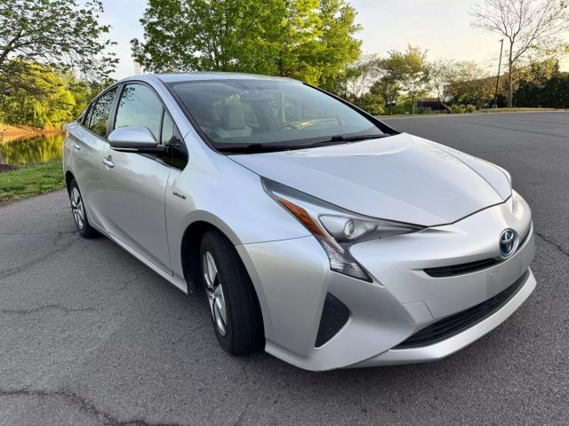 2016 Toyota Prius Two Eco