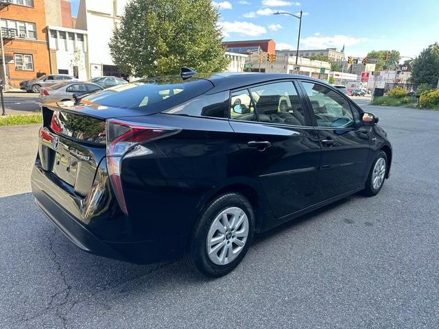 2016 Toyota Prius Two