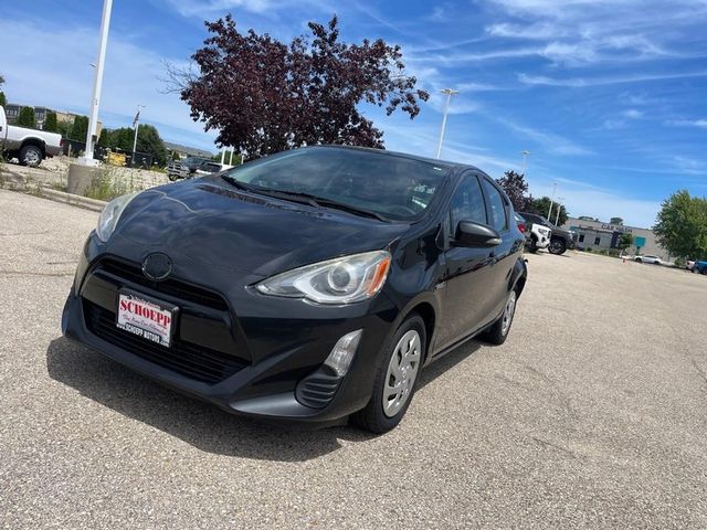 2016 Toyota Prius c Two