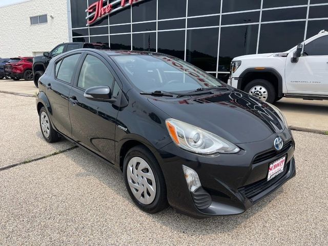 2016 Toyota Prius c Two