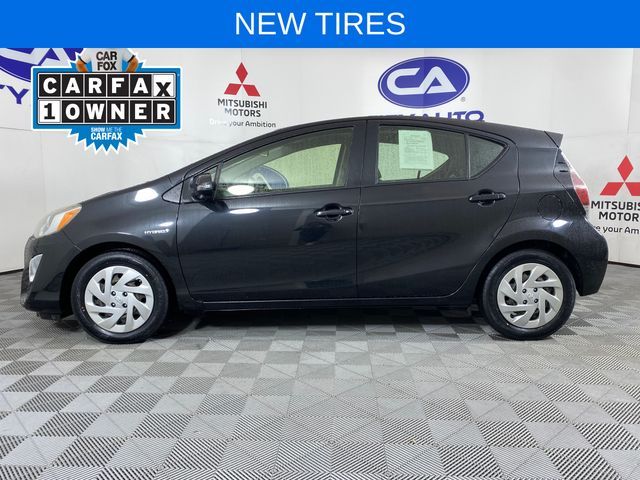 2016 Toyota Prius c Four