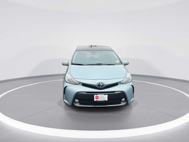 2016 Toyota Prius v Five