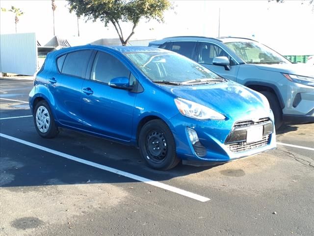 2016 Toyota Prius c 