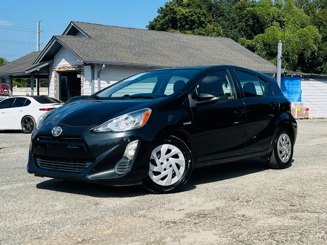 2016 Toyota Prius c Two