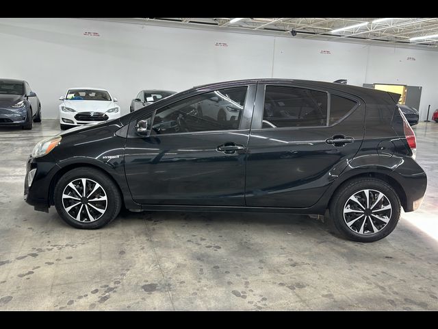 2016 Toyota Prius c Persona Series