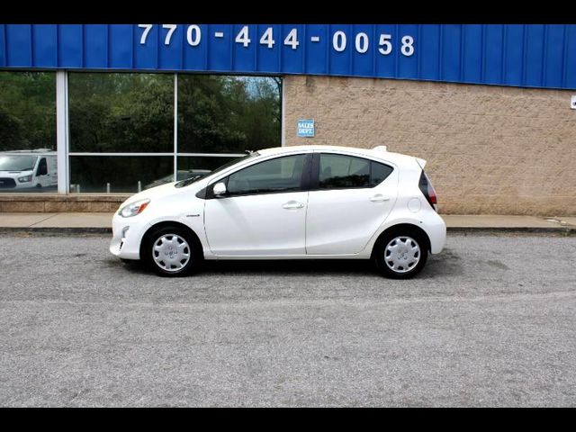 2016 Toyota Prius c Persona Series