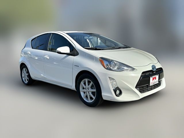 2016 Toyota Prius c Two