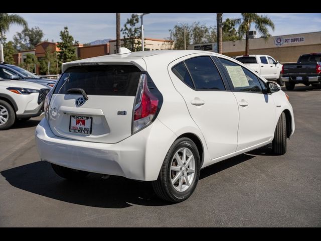 2016 Toyota Prius c Two