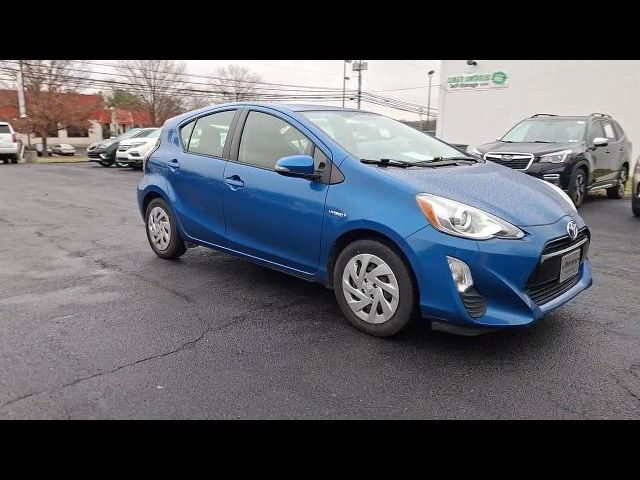 2016 Toyota Prius c Two