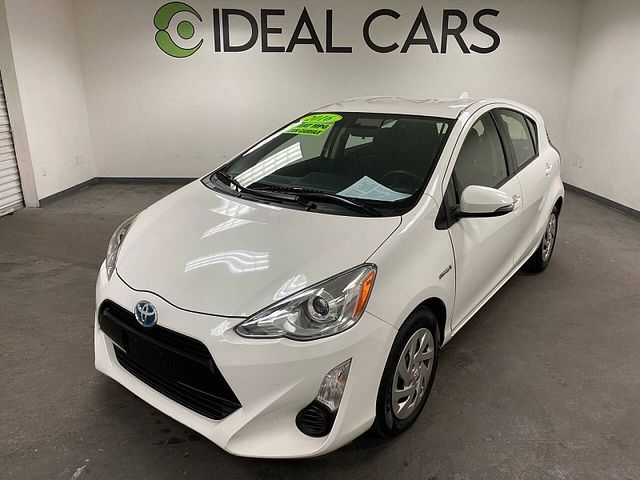 2016 Toyota Prius c Two