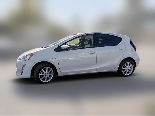 2016 Toyota Prius c One