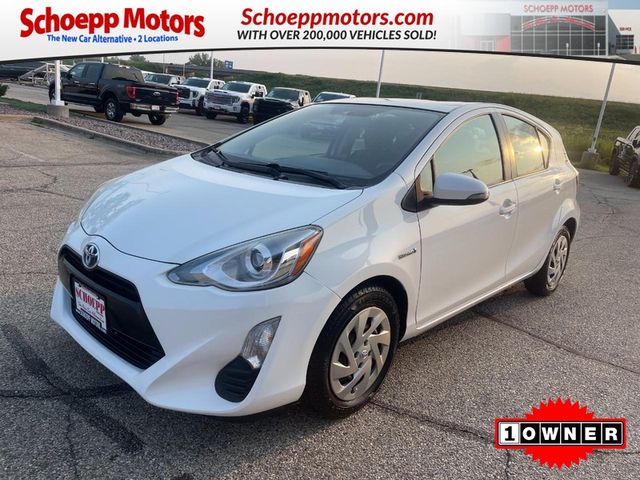 2016 Toyota Prius c Two