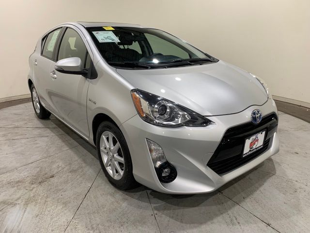 2016 Toyota Prius c Four