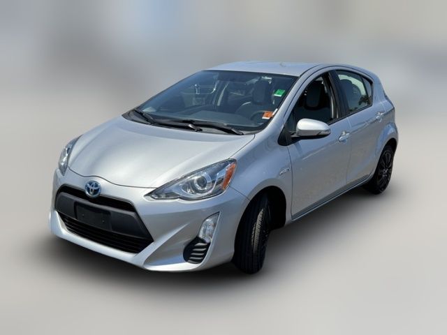 2016 Toyota Prius c One